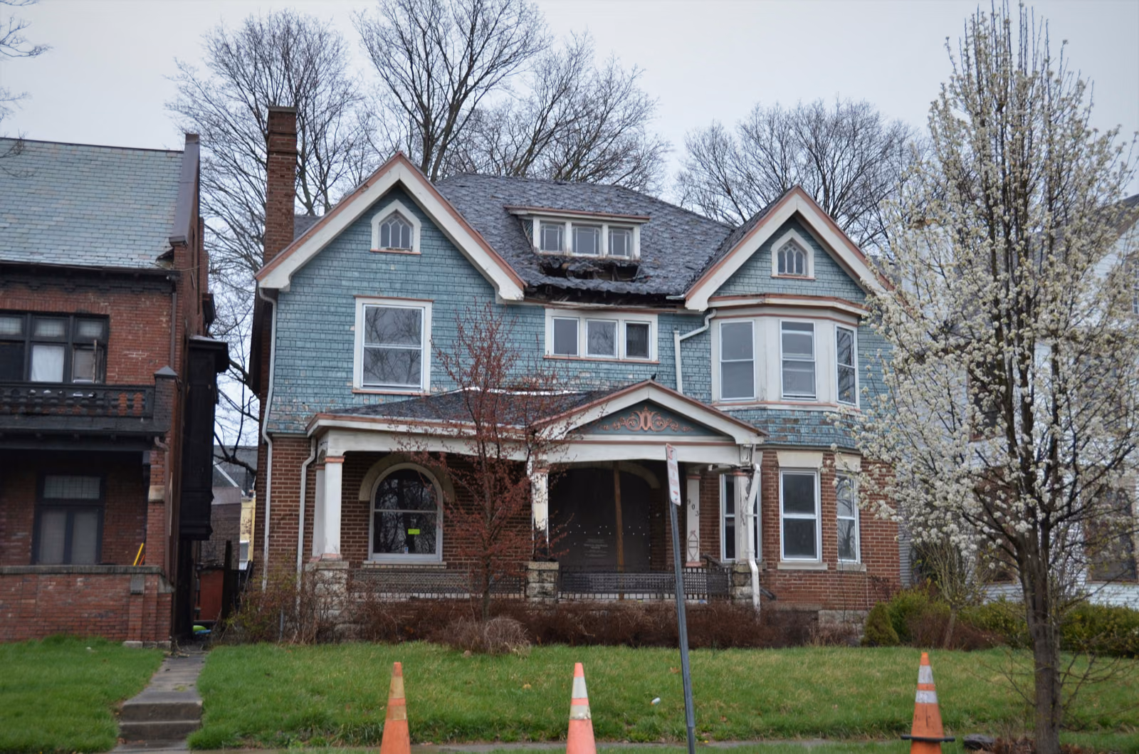 homeowners picking up DIY projects