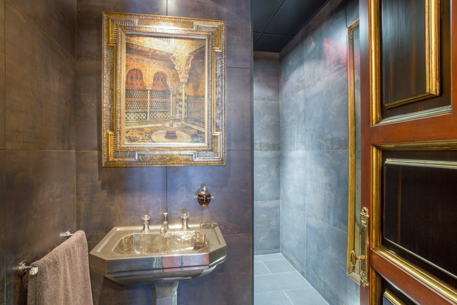 vintage elements in luxury bathroom