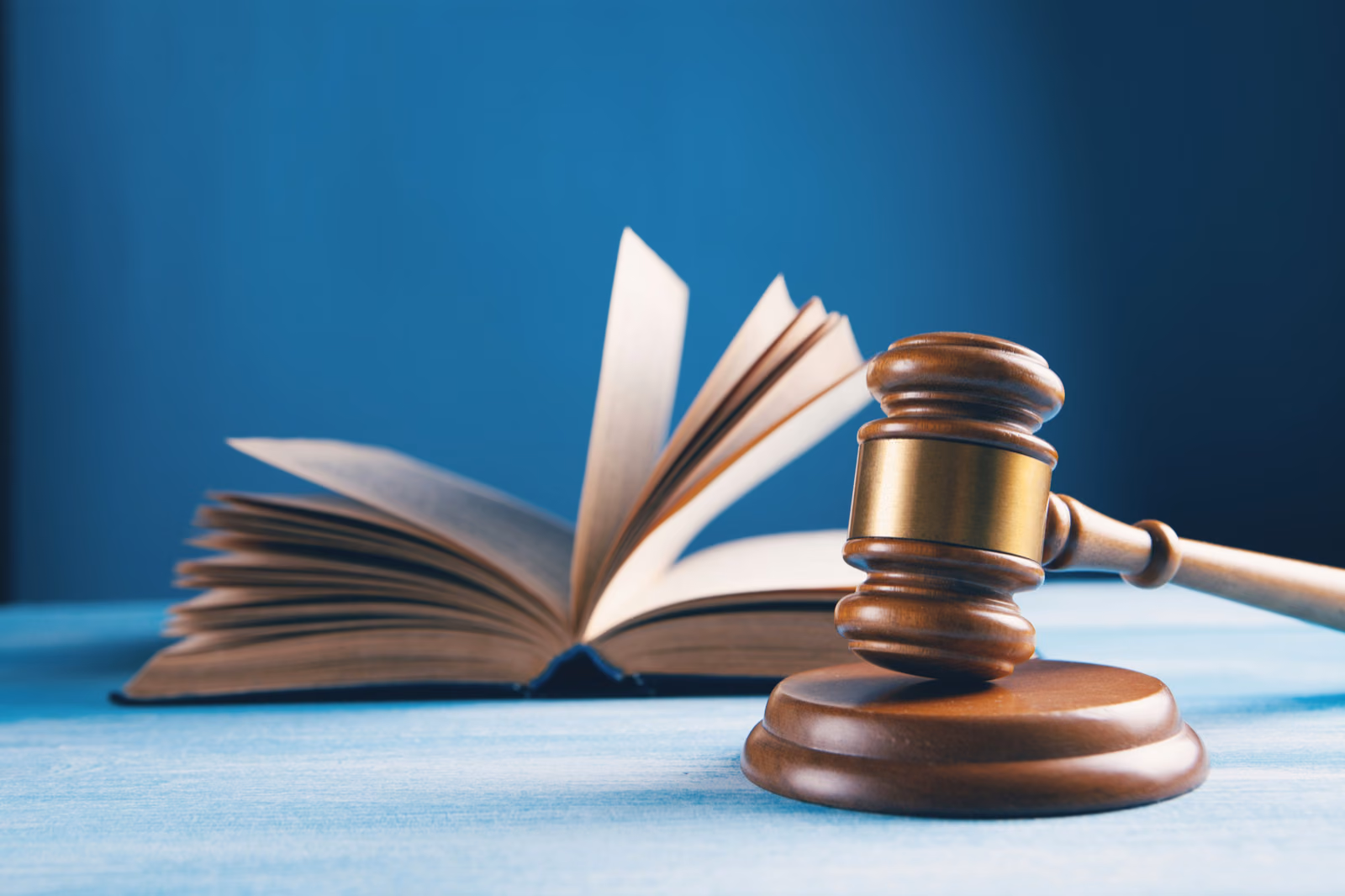 Understanding Arbitration Clauses and Dispute Resolution Procedures