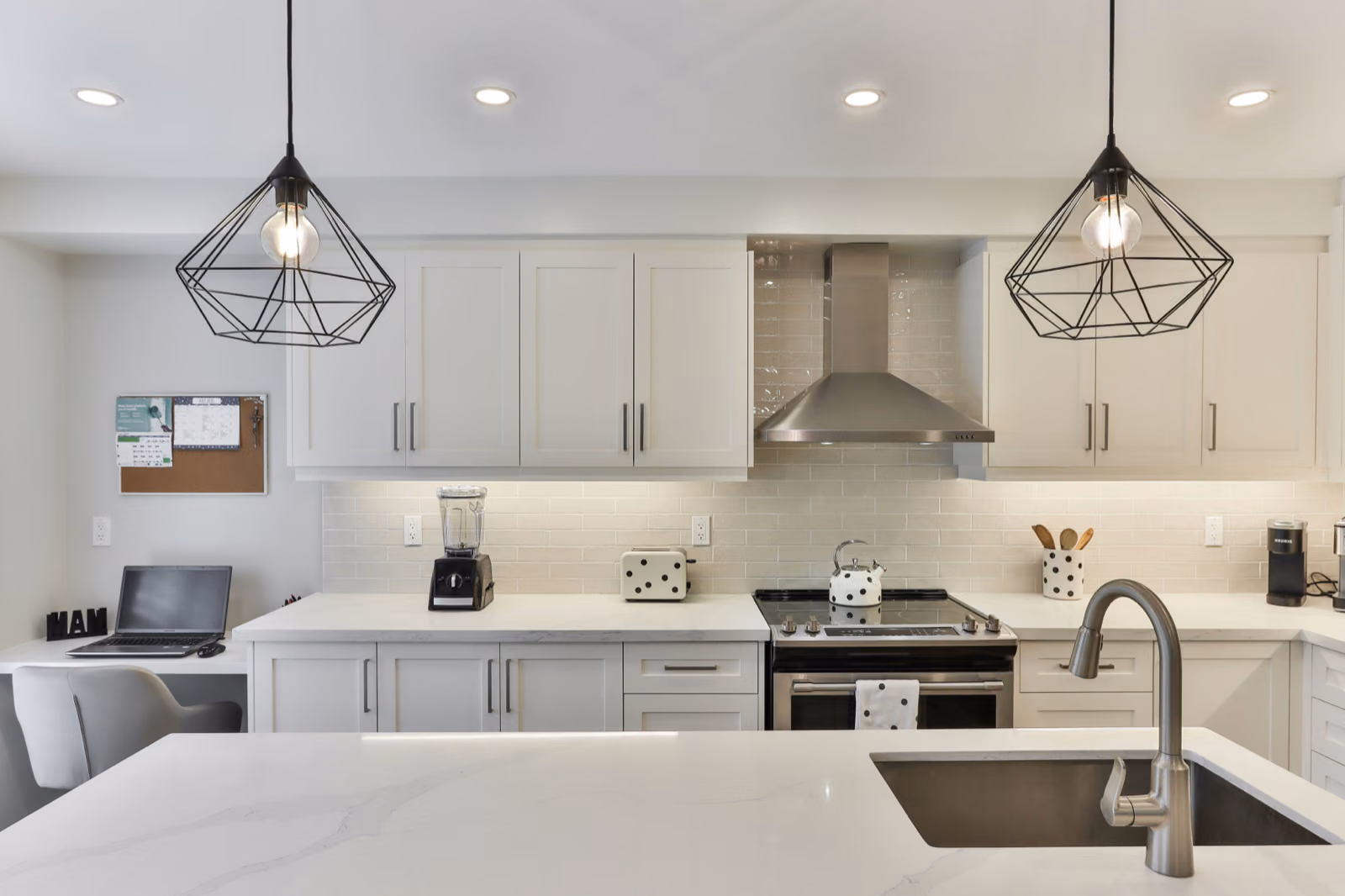 kitchen cabinet